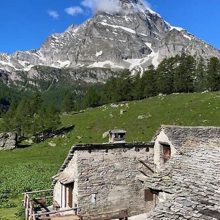 Voglia Di Veglia Hotel Varzo Bagian luar foto