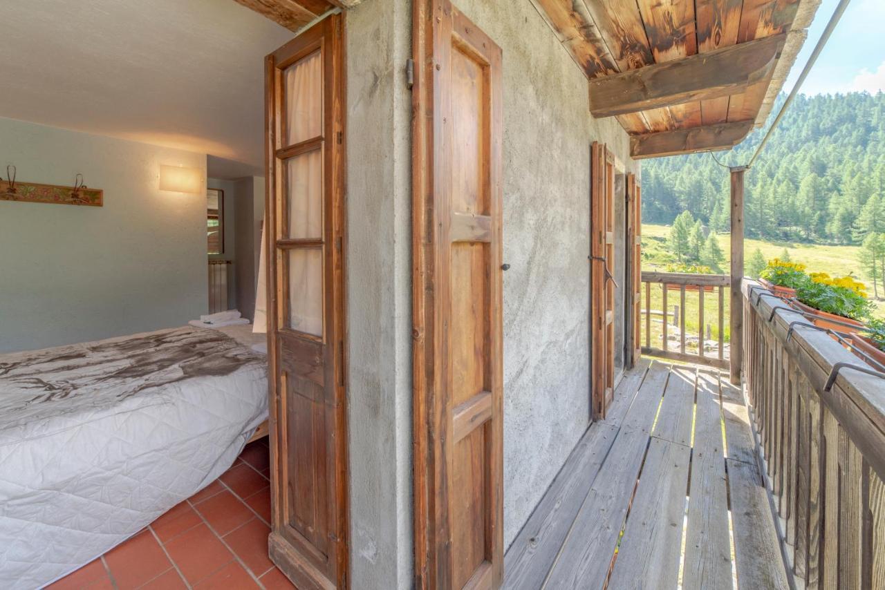 Voglia Di Veglia Hotel Varzo Bagian luar foto