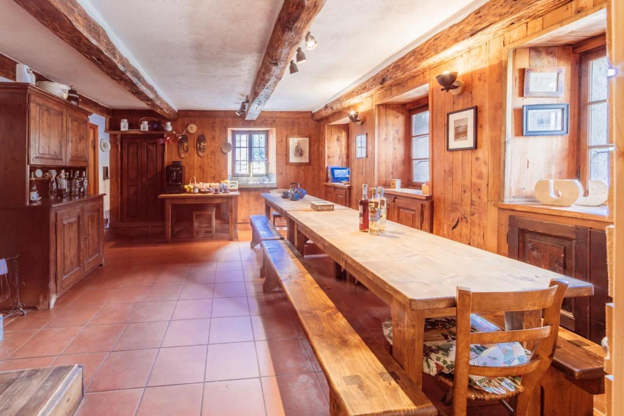 Voglia Di Veglia Hotel Varzo Bagian luar foto