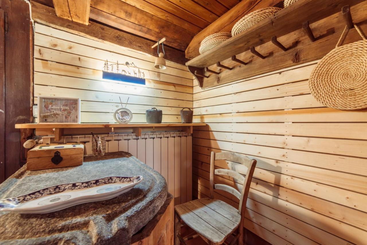 Voglia Di Veglia Hotel Varzo Bagian luar foto